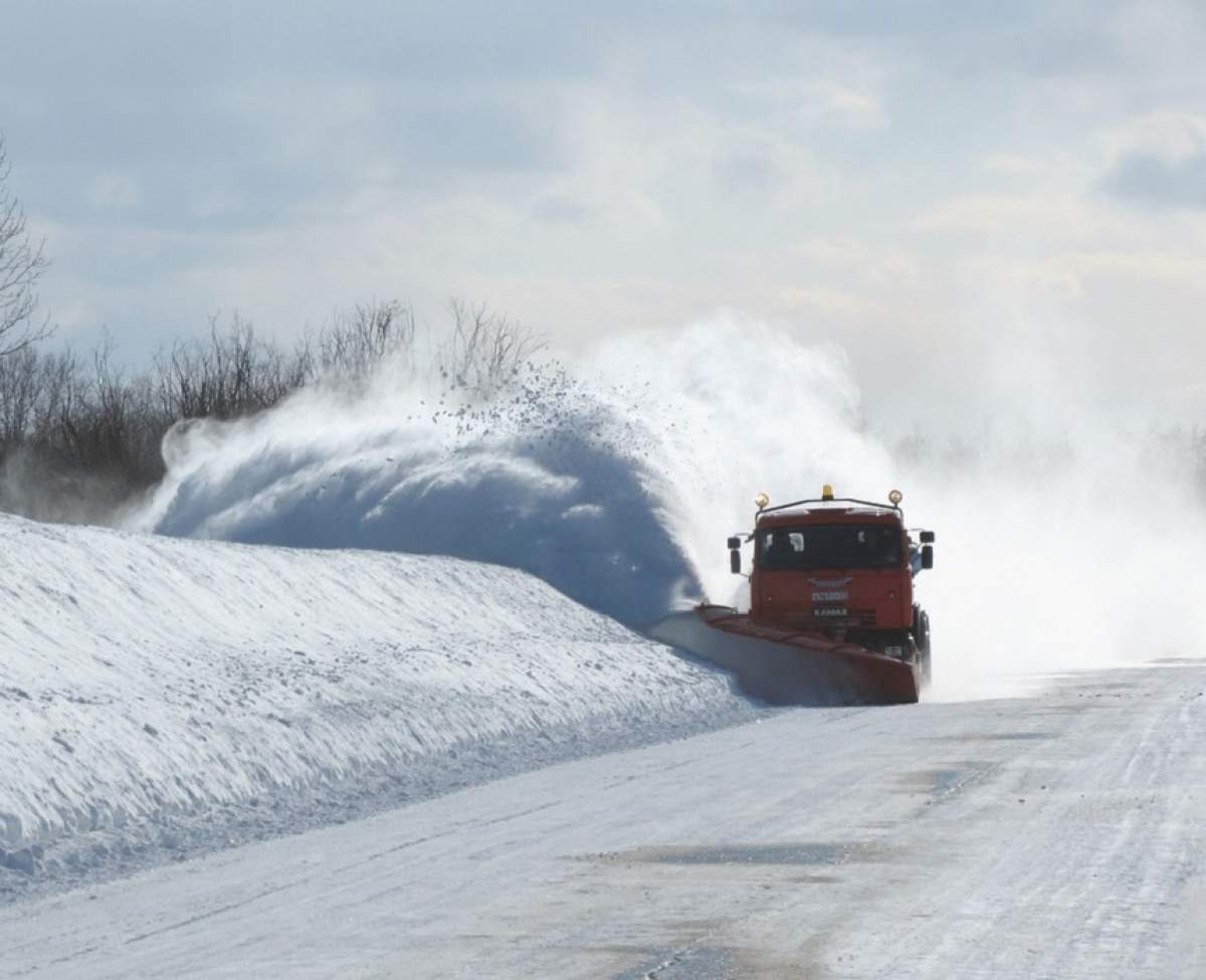 Avertizarea meteo de vreme rea, prelungită! Ne aşteaptă încă două zile de ger şi ninsoare