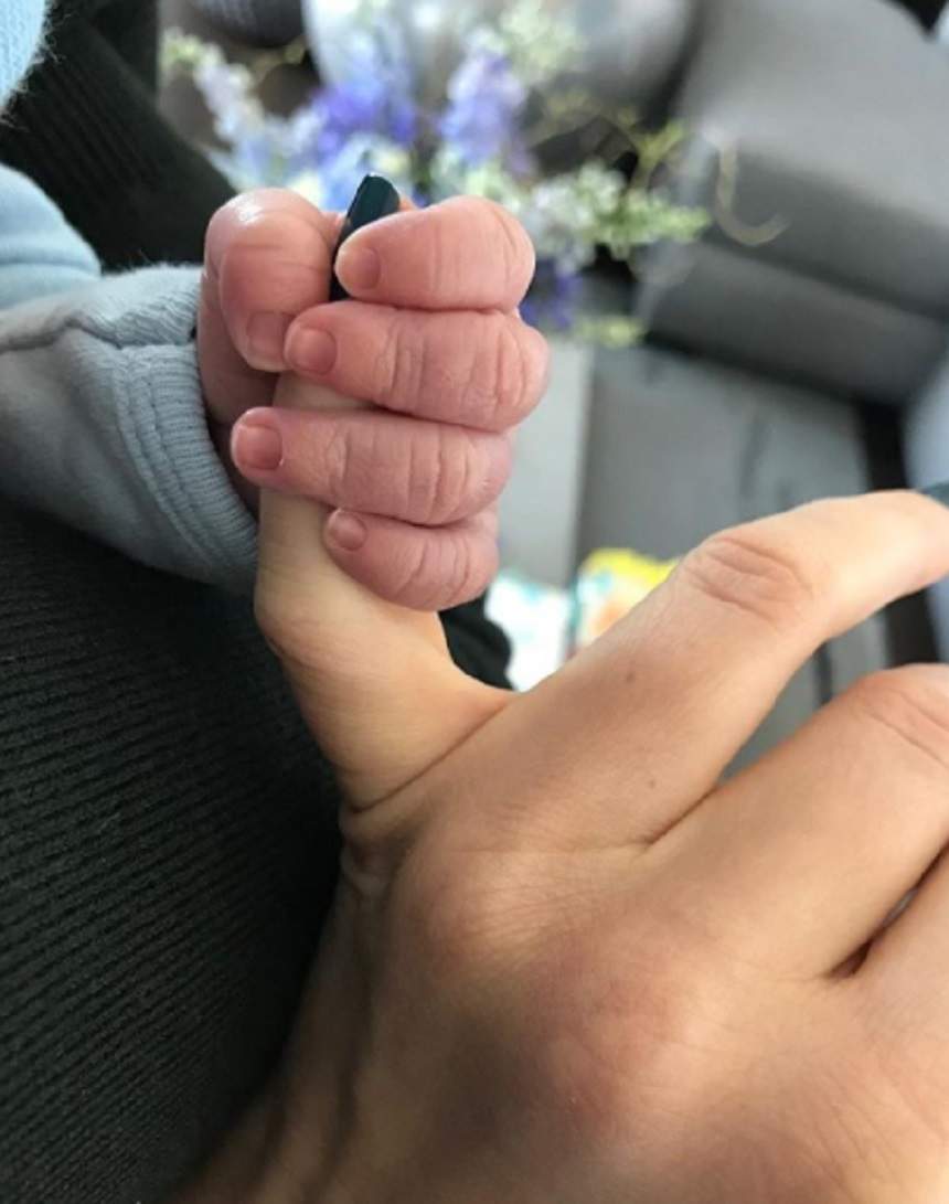FOTO / Prima fotografie cu copilul unui faimos fotbalist: "Este minunat! Felicitări!"
