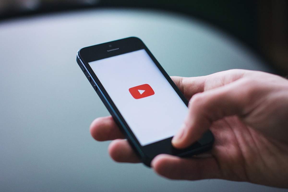 Schimbări pentru utilizatorii YouTube! Cum va trebui să plătești pentru a asculta muzică