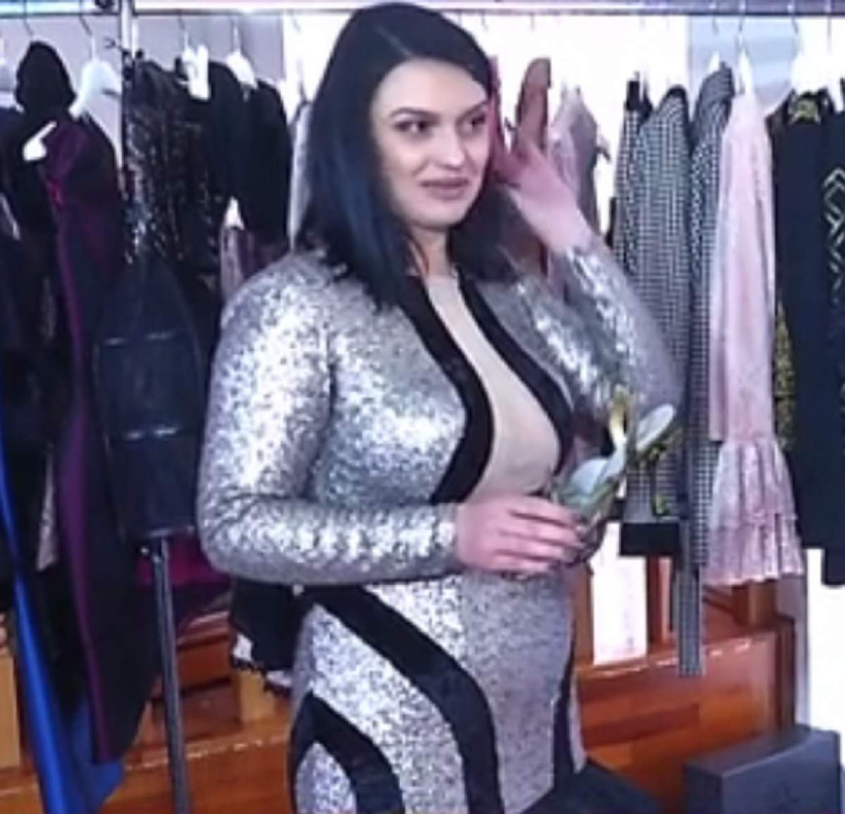 VIDEO / Ea este românca iubită de vedete! Se scaldă în lux și aruncă cu bani în stânga și în dreapta