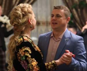 VIDEO / Imagini fabuloase de la petrecerea aniversară a primarului care a avut 7000 de invitaţi la nuntă