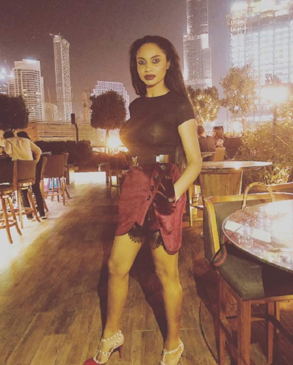 FOTO / Laurette nu se lasă nici în Dubai! Mulatra nu a renunţat la acest obicei: "Mai bine decât în Galaţi"