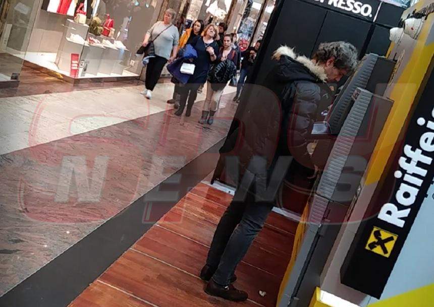 VIDEO PAPARAZZI / Preşedintele FRF l-a făcut şomer, dar el e mare belfer! Dovada că Florin Răducioiu nu o duce rău deloc!