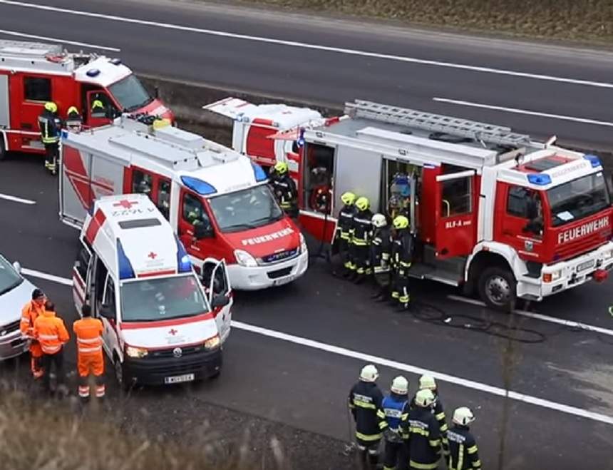 Un român de 20 de ani a murit şi altul este în comă, în urma unui teribil accident petrecut în Austria