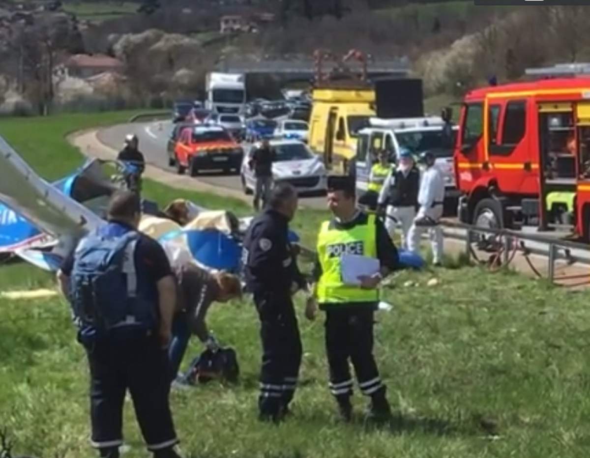 Un avion de mici dimensiuni s-a prăbuşit în Franţa, pe banda de urgenţă a unei autostrăzi