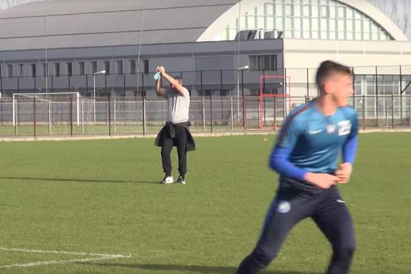 VIDEO / Gică Hagi s-a întors în Ghencea şi a fost primit ca un rege de fanii Stelei!