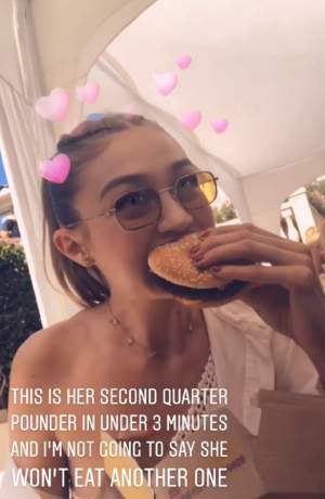 FOTO / Ce mănâncă Gigi Hadid pentru a arăta trăsnet? Sora ei a dat-o de gol, iar răspunsul este de-a dreptul șocant!