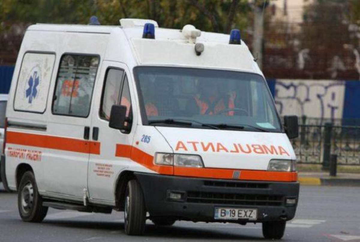Două femei din Slatina cheamă zilnic ambulanța, să le ducă la cerșit. Motivul halucinant pentru care nu pot fi oprite