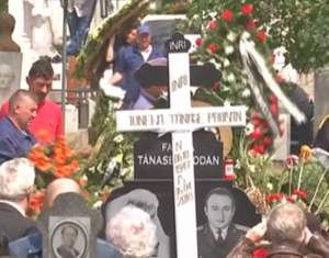 VIDEO / Fratele Ionelei Prodan, durere fără margini după înmormântarea îndrăgitei artiste. "Am sperat că îşi va reveni"