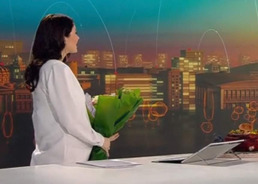 VIDEO / Anca Lungu este însărcinată! Prezentatoarea TV a părăsit pupitrul ştirilor şi va pleca din ţară