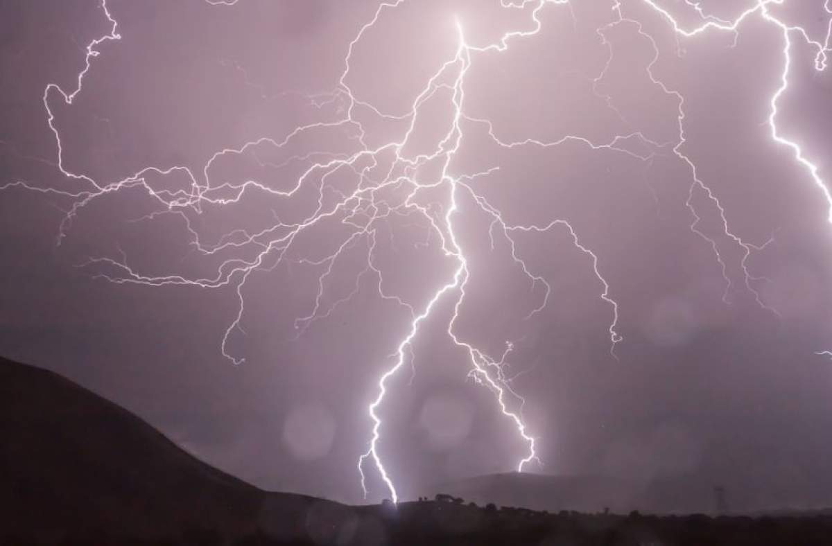 Avertizare cod galben pentru următoarele ore! Ce anunţ de ultim moment au făcut meteorologii