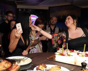 Câţi bani au donat invitații la ziua de naștere a Oanei Roman: "După cum puteți vedea, nu toți au vrut să lase"