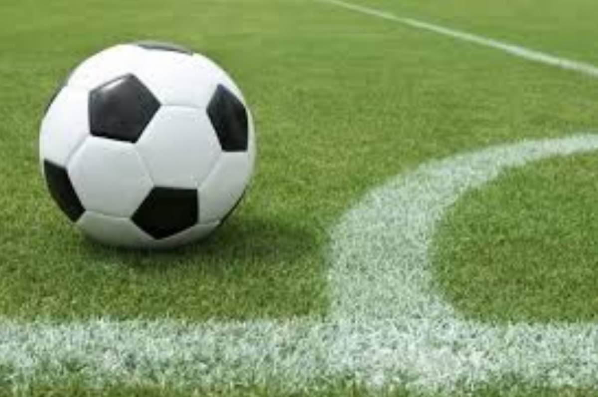 Tragedie în sport! Un fotbalist în vârstă de 18 ani a murit după ce a luat malarie la ultima convocare la echipa naţională