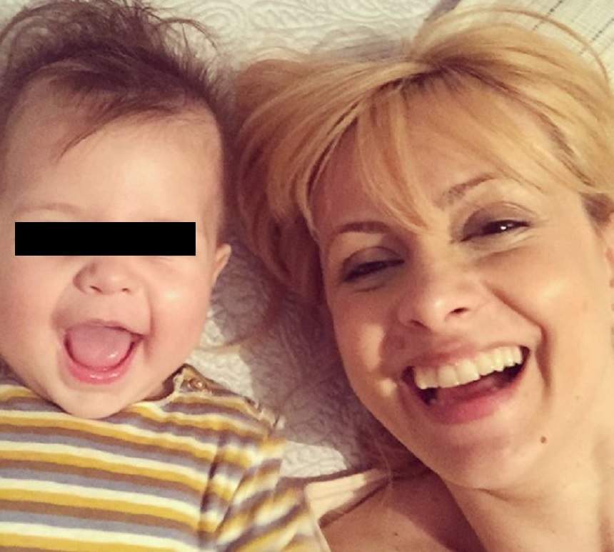 FOTO / Imagine emoţionantă cu Ana Georgia, fetiţa Simonei Gherghe, la joacă: "O minune de fată"