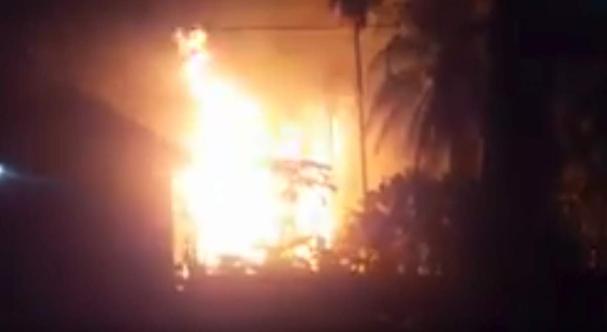 Incendiu de proporții în Indonezia! Cel puțin 10 oameni au murit după ce un puț ilegal de petrol a luat foc