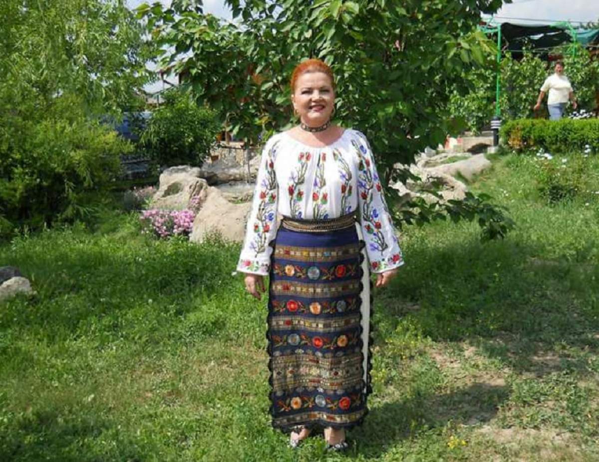 VIDEO / Maria Cârneci, îndurerată acasă la Nelu Ploieşteanu: "Când e omul la necaz nu mai suntem oameni?"