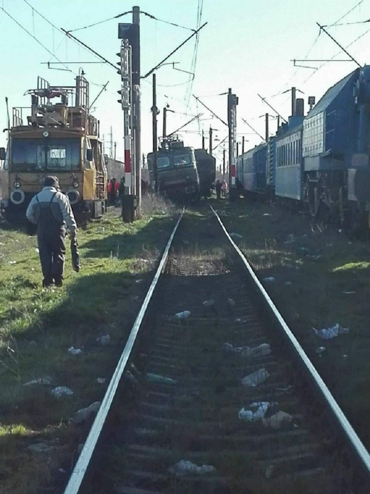 Tren deraiat la Videle! Se circulă pe un singur tronson