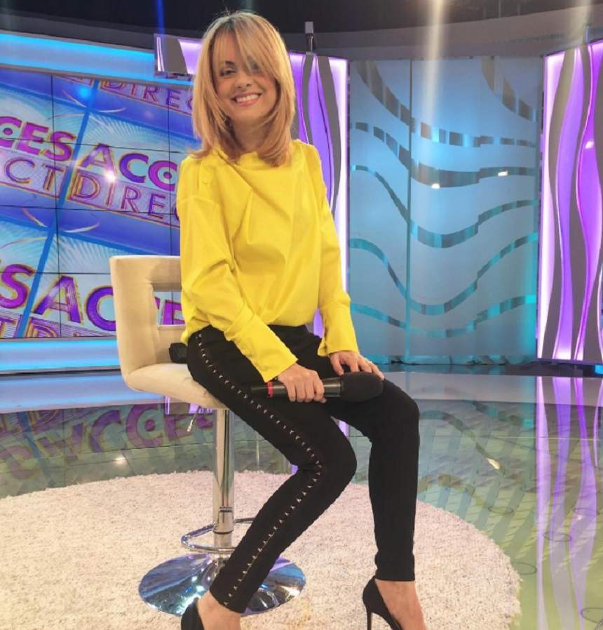VIDEO / Simona Gherghe, topită după fiica ei! "Ana, faci cu mâna?"