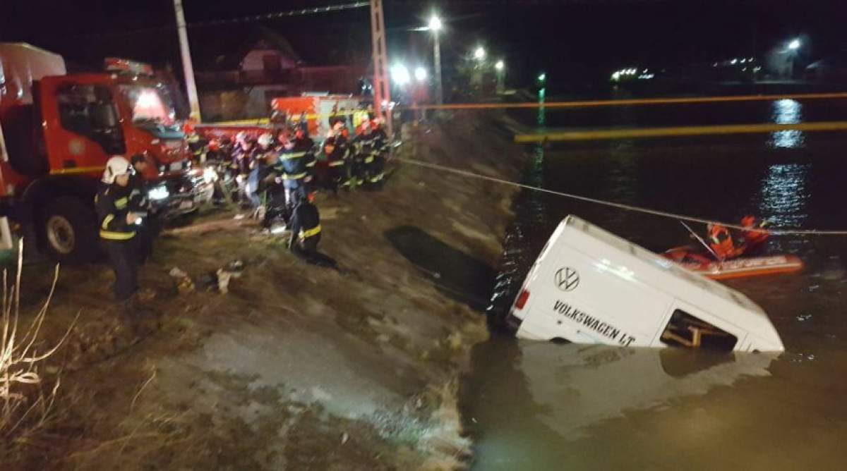 VIDEO & FOTO / UPDATE: 9 persoane au murit, într-un accident teribil, în Neamţ