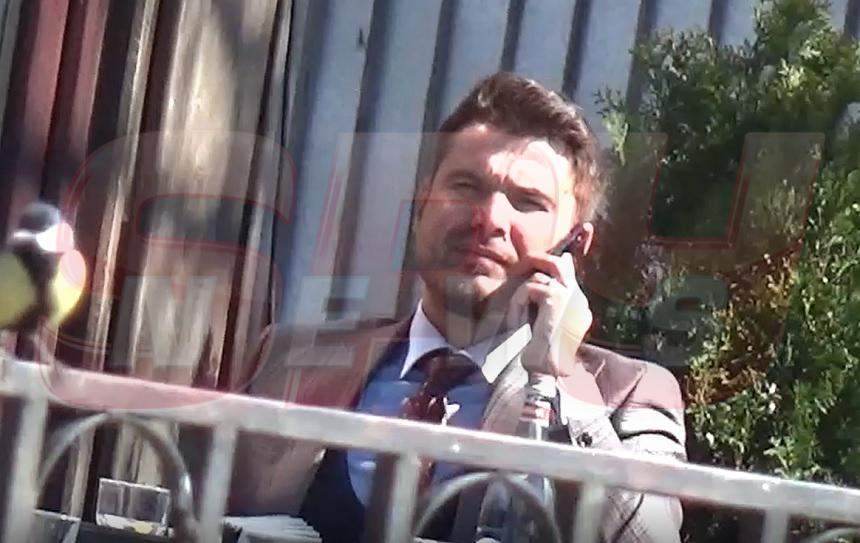 VIDEO PAPARAZZI / „Briliant” până la capăt! Ce face Adrian Mutu atunci când Sandra nu se află prin preajmă