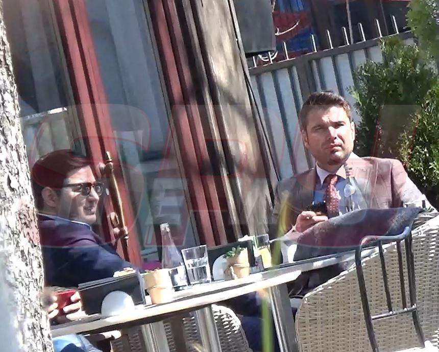 VIDEO PAPARAZZI / „Briliant” până la capăt! Ce face Adrian Mutu atunci când Sandra nu se află prin preajmă