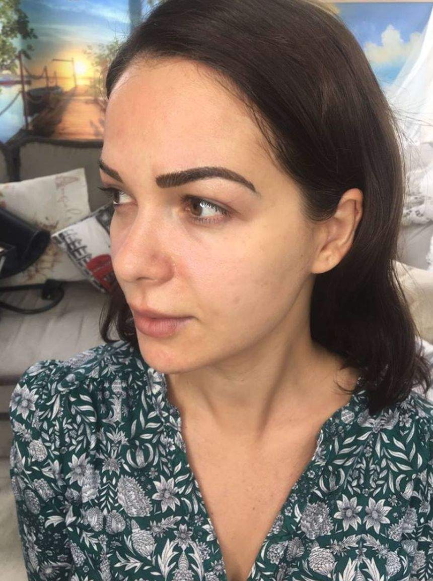 FOTO / Cu machiaj e superbă, dar cum arată Deea Maxer nemachiată. E prima dată când apare aşa