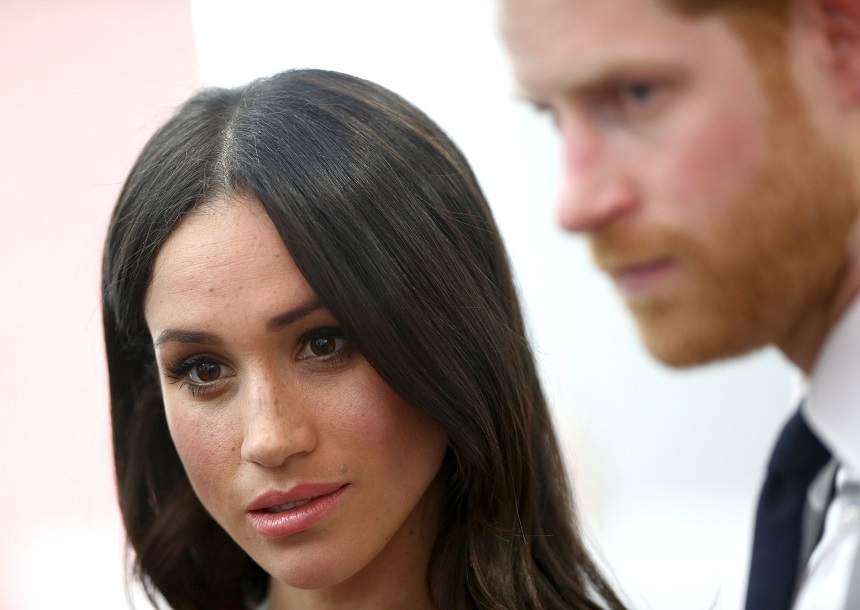 Nunta regală e blestemată? Meghan Markle și Prințul Harry, disperați după infarctul suferit de tatăl actriței