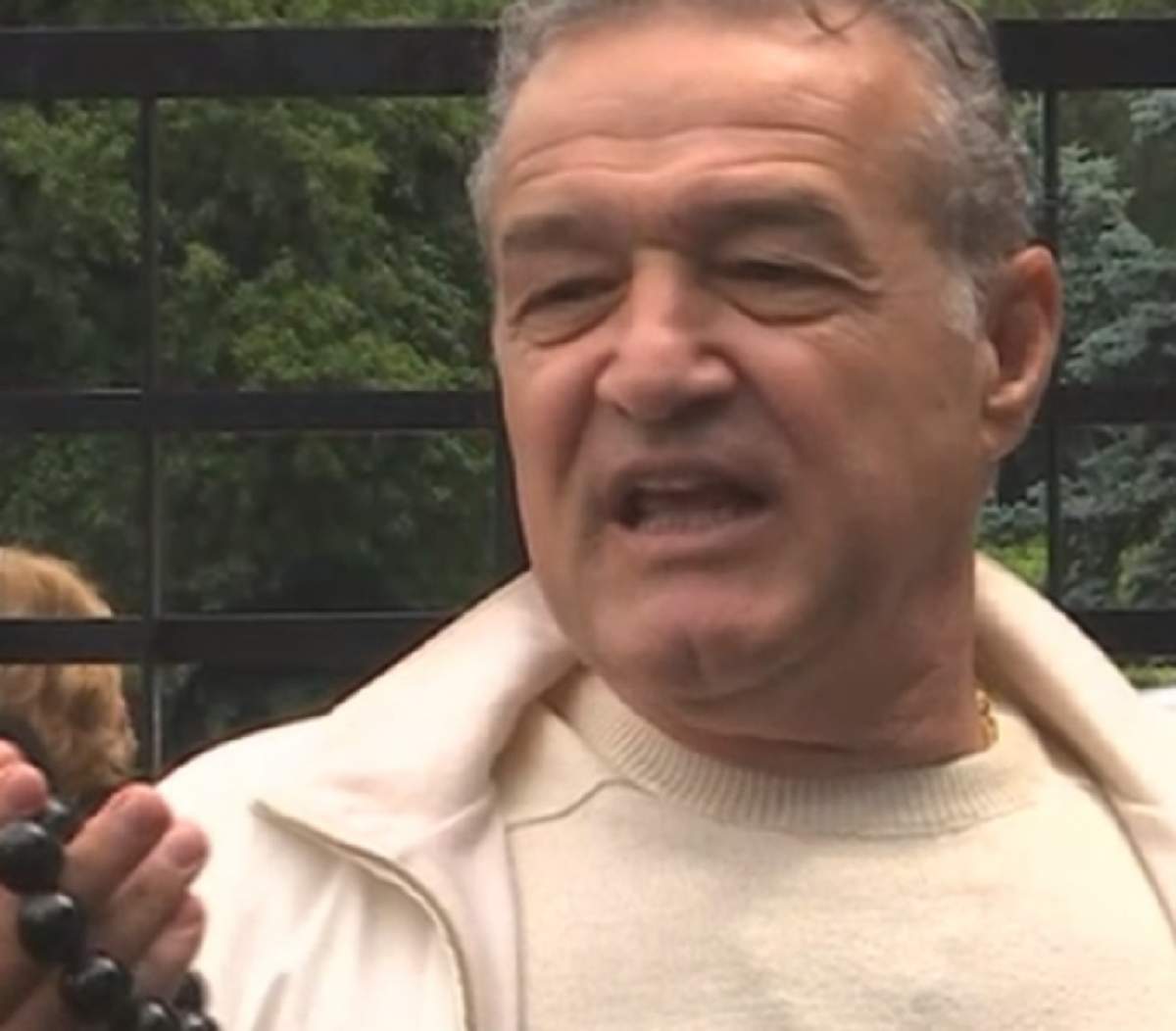 Gigi Becali, la căpătâiul lui Cristian Ţopescu. Latifundiarul din Pipera este răvăşit de moartea comentatorului sportiv