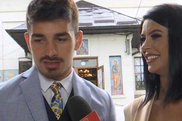 VIDEO / Sergiu și Andreea Hanca și-au botezat micuțul rege! Iubitele de fotbaliști s-au întrecut în ținute de fițe