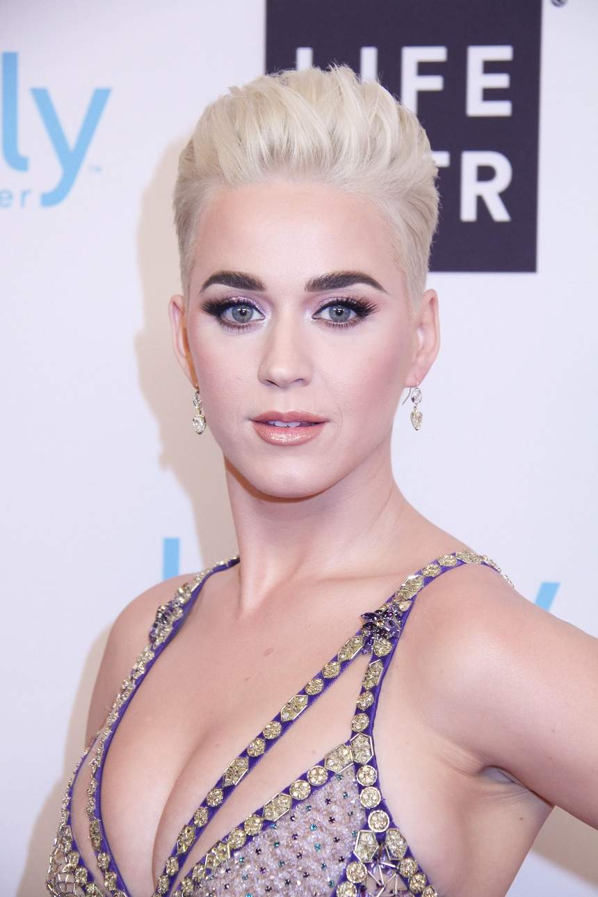 Katy Perry critică rochia de mireasă a lui Meghan Markle: „O să spun mereu adevărul”