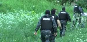 FOTO / După trei zile de căutări, criminalul din Neamț a fost prins. Le-a oferit polițiștilor o explicație șocantă