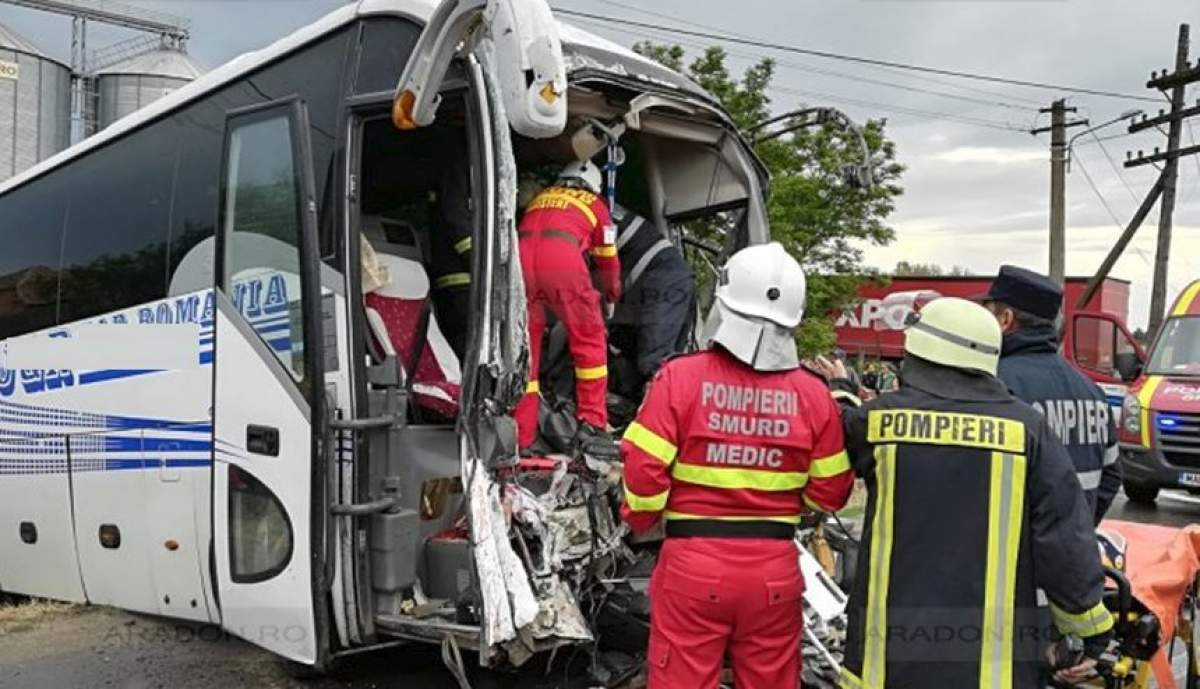 VIDEO / Unul dintre pasagerii răniţi în accidentul din Arad a murit. Vinovat de tragedie este şoferul autobuzului