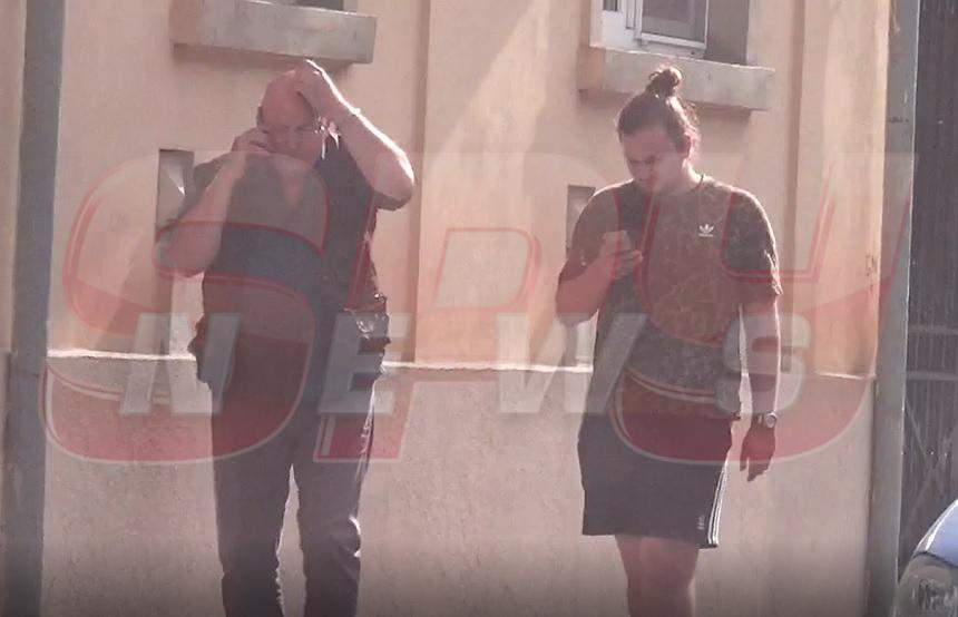 VIDEO PAPARAZZI / Bebe Cotimanis şi-a scos fiul în oraş! Unde l-a răsfăţat actorul pe chipeşul Matei