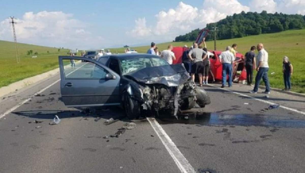 Accident cu 6 victime, pe DN 1, în judeţul Braşov. A fost solicitat elicopterul SMURD