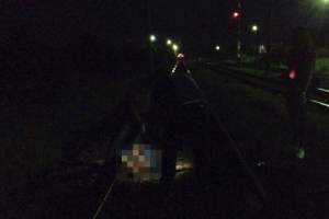 Scene de groază în Arad! Trupul unui bărbat a fost găsit sfârtecat pe şinele de tren