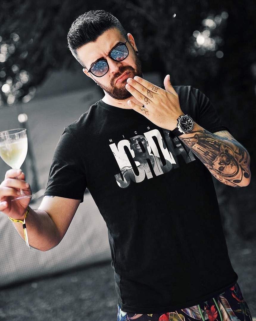 Momentul adevărului pentru vedetele din România! Care a fost cel mai scump obiect de îmbrăcăminte pe care l-au cumpărat
