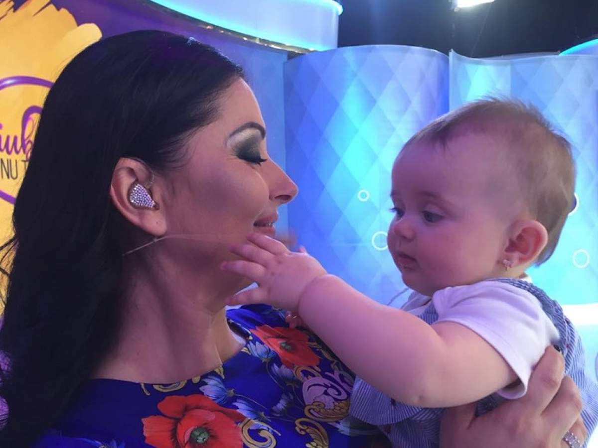 VIDEO / "Mama, mama, mama"! Victoria, fiica Gabrielei Cristea, vorbăreaţă de mică