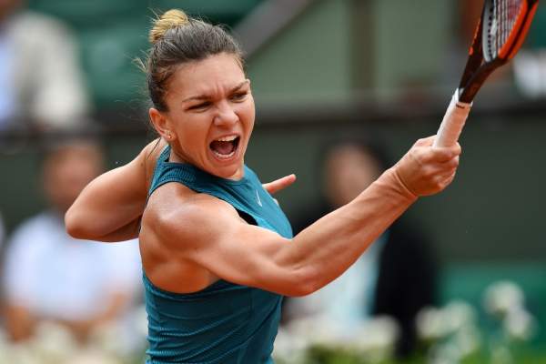 Simona Halep s-a calificat în turul III la Roland Garros! Află cu cine va juca numărul 1 WTA