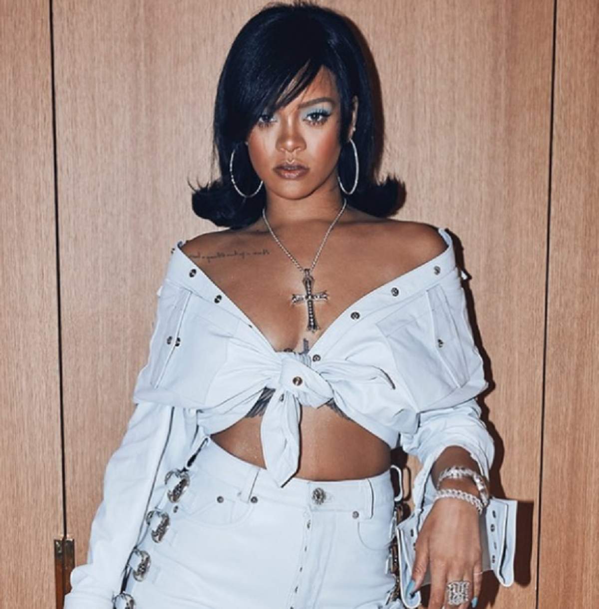 FOTO / Rihanna și-a oripilat fanii. Detaliul inestetic și rușinos a fost observat de toată lumea