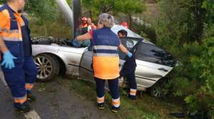 Un autoturism şi două autobuze, implicate într-un accident grav în Tulcea! Sunt cinci victime