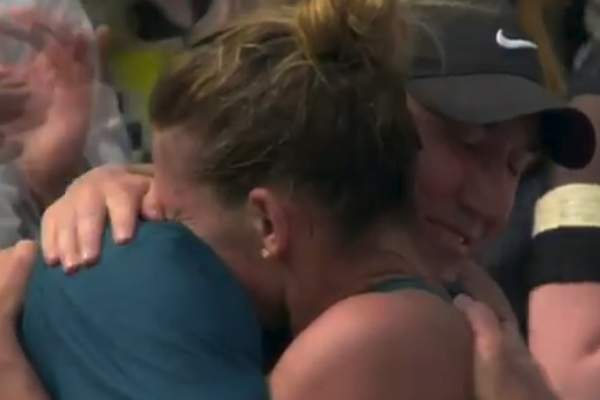 Ce i-a zis Darren Cahill Simonei Halep, când sportiva plângea în brațele lui, la Roland Garros: „M-a îmbrățișat, iar eu i-am spus...”