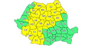 UPDATE / România, în continuare măturată de furtuni. Meteorologii au emis cod galben pentru jumătate de țară