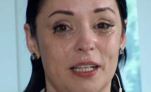 VIDEO / Andreea Marin a izbucnit în lacrimi şi nu a mai ţinut cont de nimic! "Am 5-6 operații la activ"