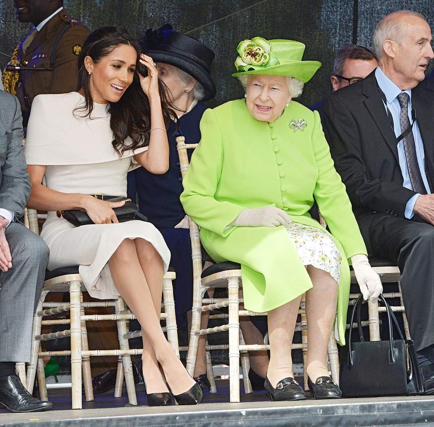 Prima ieșire a lui Meghan Markle și a Reginei, disecată de experții în limbajul trupului. Care este adevărata relație dintre cele două