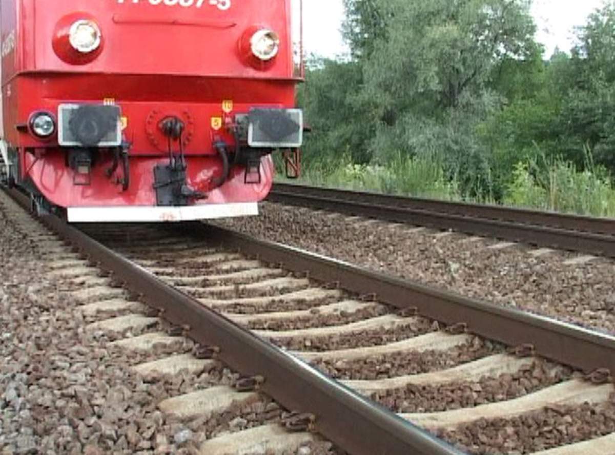 Accident grav pe calea ferată! Un tren a deraiat, iar circulația feroviară a fost blocată