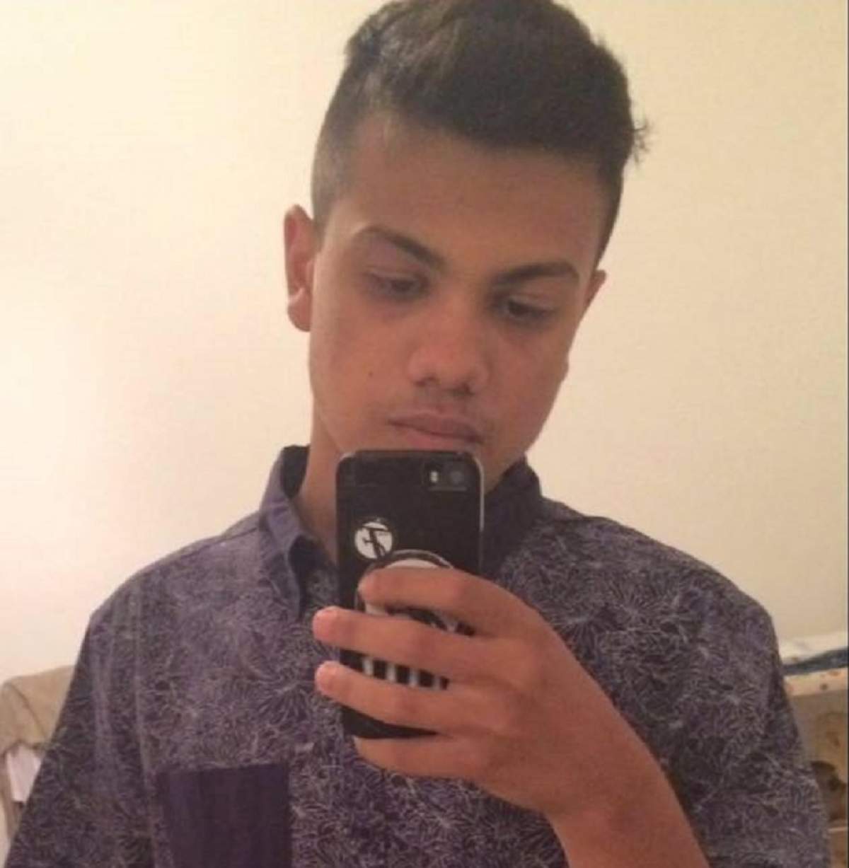 FOTO / Tragedie românească în Italia! Un băiat de 19 ani a murit, după ce a căzut de pe stânci