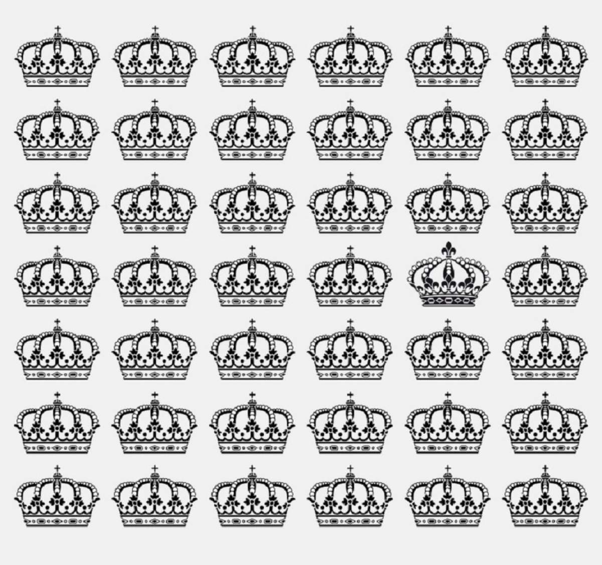 TEST: Tu poți să găsești coroana diferită?