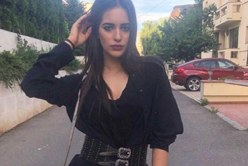 FOTO / Fiica Andreei Berecleanu, HOT pe marginea piscinei. Eva Zăhărescu a pozat într-o ipostază sexy