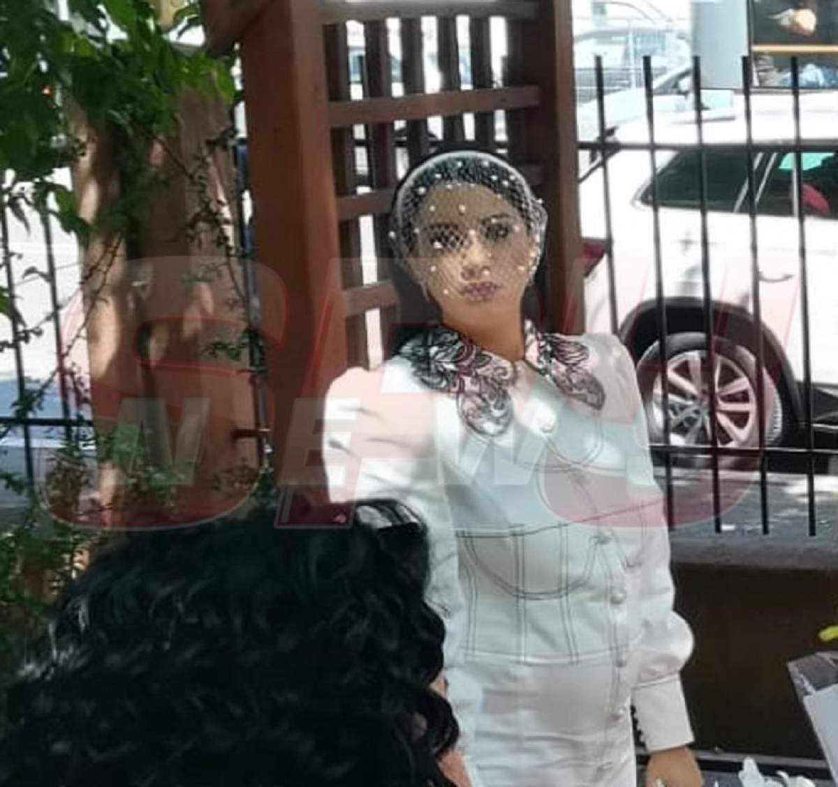 EXCLUSIV! Cine a fost prima persoană care a ajuns la cununia civilă a lui Betty Salam