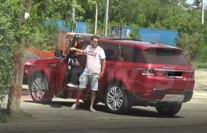 VIDEO PAPARAZZI / Grea e viaţa de şofer! Cezar Ouatu a rămas în fundul gol, la propriu, din cauza unei maşini